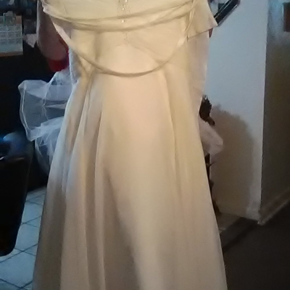 Mori Lee Size 14 Wedding Dress